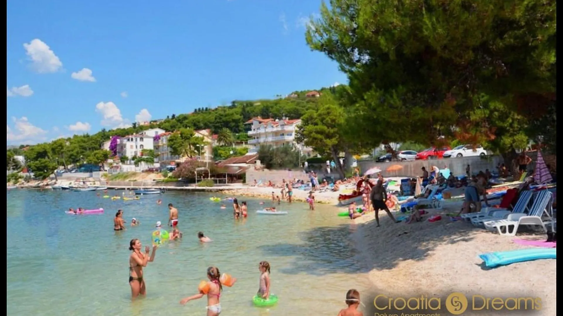 Oceanview Deluxe Penthouse Apartment With 89M2 Living Space & 90M2 Roof Terrace Trogir