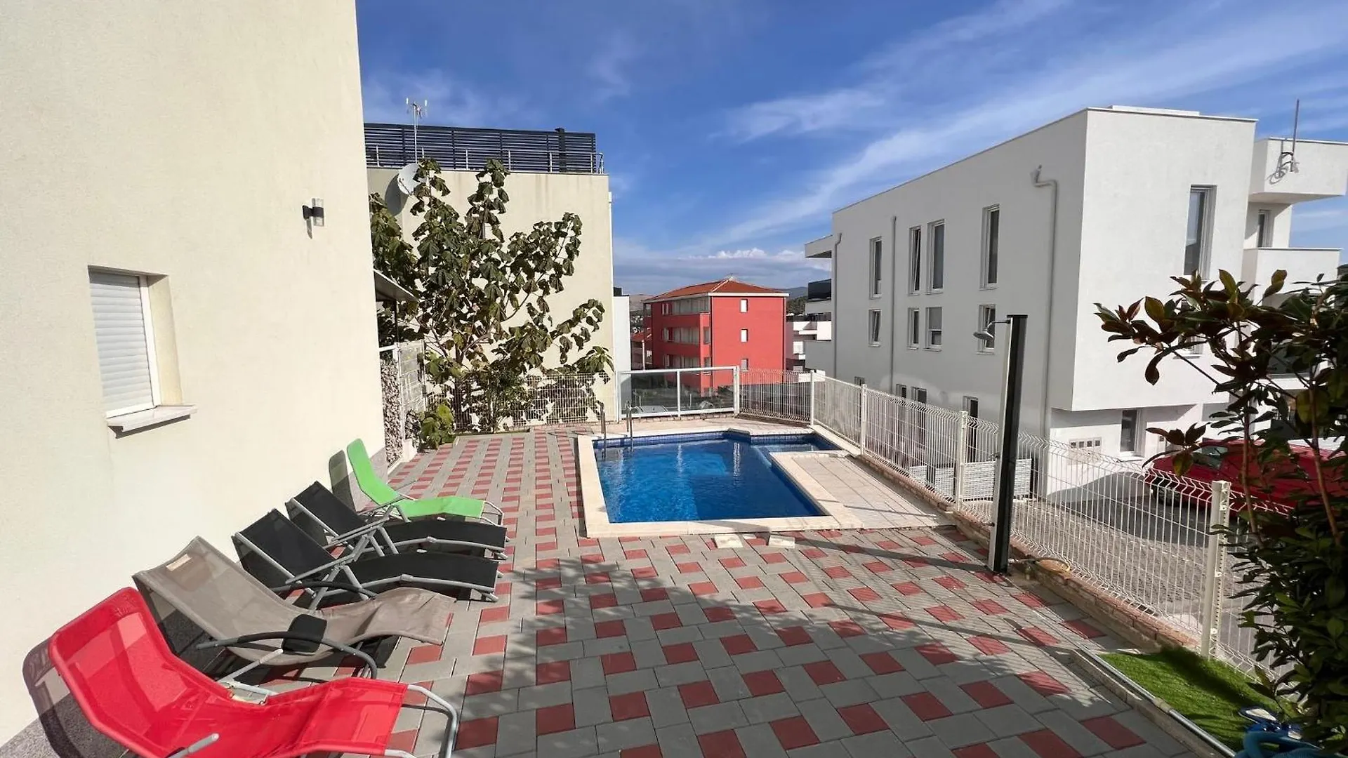Oceanview Deluxe Penthouse Apartment With 89M2 Living Space & 90M2 Roof Terrace Trogir